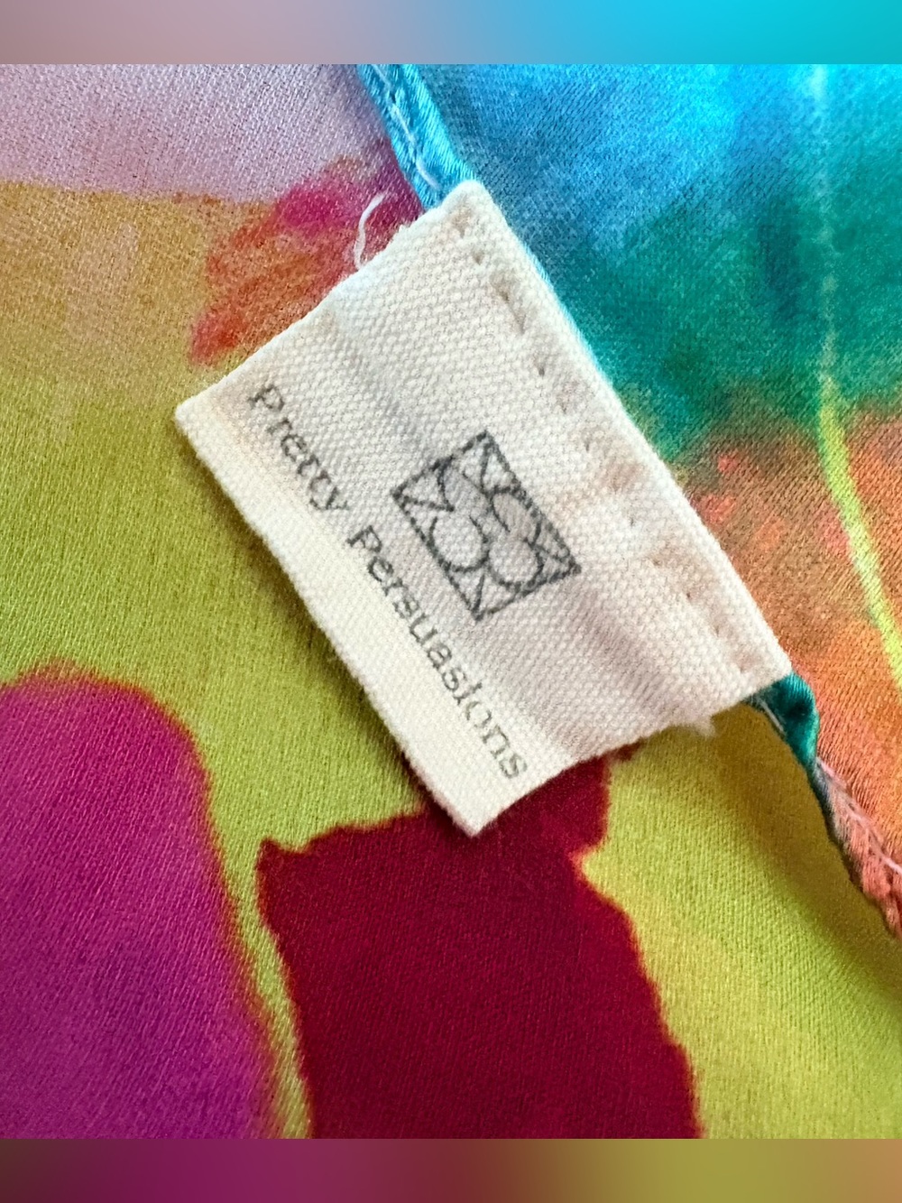 Pretty Persuasions Scarf - Picture 5 of 7